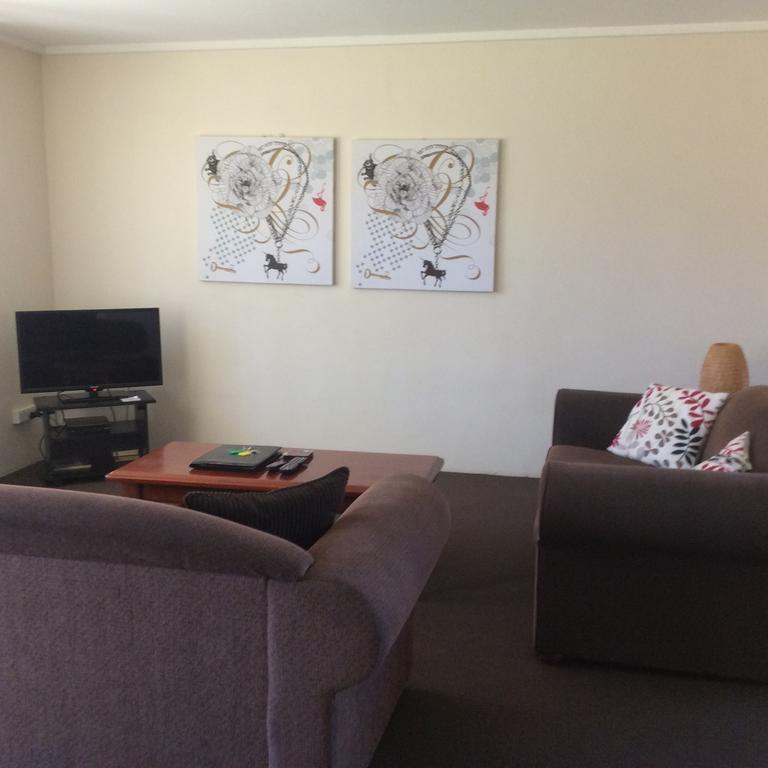 Motel Telopea Court Merimbula Exterior foto